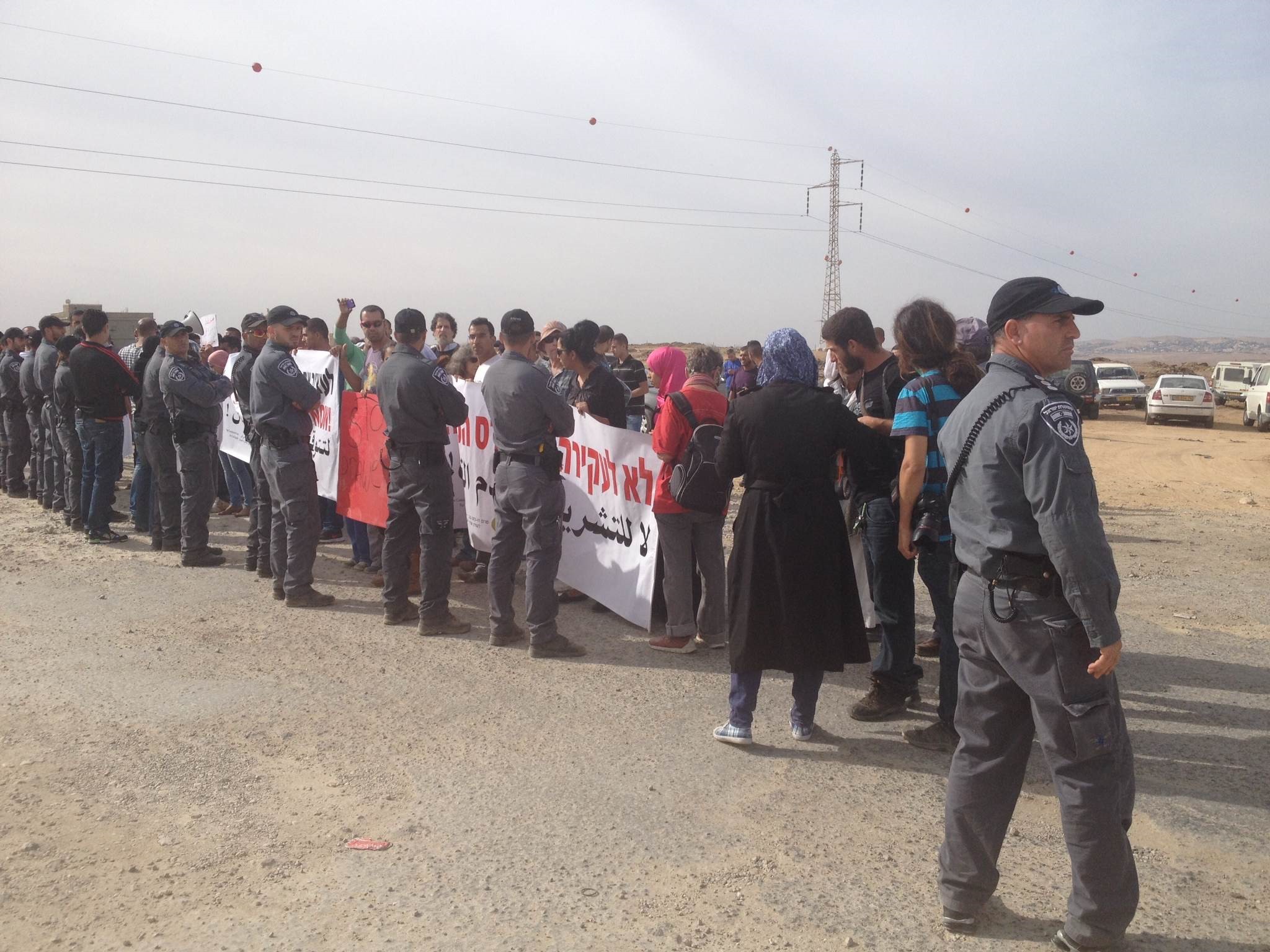 Protestors and police special forces at the entrance to A-Said, waiting for the committee to exit the villages (Photo: RCUV)