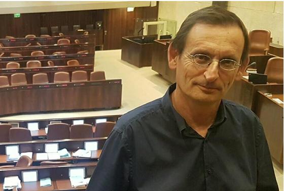 MK Khenin, in the Knesset Plenum, opposes the bill which transfers authority over Occupied Palestinian Territories from the High Court of Justice to the Administrative Affairs District Court, calling it part of the government’s annexation legislation.