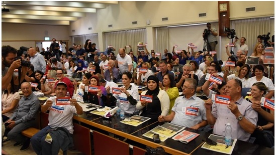 Work committee members and leaders of large unions at the "We Work to Live, Not to Die" conference held in Tel Aviv last Tuesday, November 1