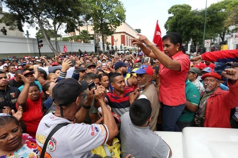 A demonstration in support of the government of Venezuelan President Nicholas Maduro near the Palacio Miraflores in Caracas, April 30, 2019