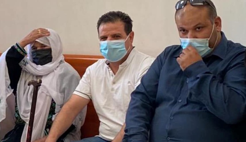 Hadash MK Ayman Odeh, head of the Joint List, and relatives of Yaqoub Musa Abu al-Qee’an during the High Court of Justice session, last week Thursday, September 9, in Jerusalem