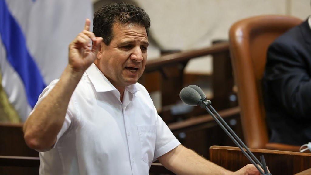 During a debate in the Knesset, Joint List chairman, MK Ayman Odeh condemned the government's decision to involve the military and Shin Bet security service in a crackdown on violence in the Arab community.
