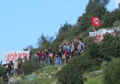 A demonstration in solidarity with Natan Blanc near Military Prison Number 6 (Photo: MAKI)