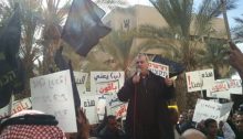 MK Barake addresses protesters in Beer-Sheva.
