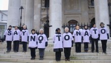 Women say "No to NATO" in London, 2010 (Photo: Notowar)