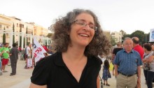 Hagit Ofran during a peace demonstration in Tel-Aviv (Photo: Peace Now)