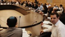 Tuesday’s meeting of the Knesset’s State Comptroller Committee on the matter of violence in Arab society was attended by four Hadash MKs: Aida Touma-Sliman, Yousef Jabareen, Dov Khenin, and Ayman Odeh, head of the Joint Least, in the right foreground of the picture.